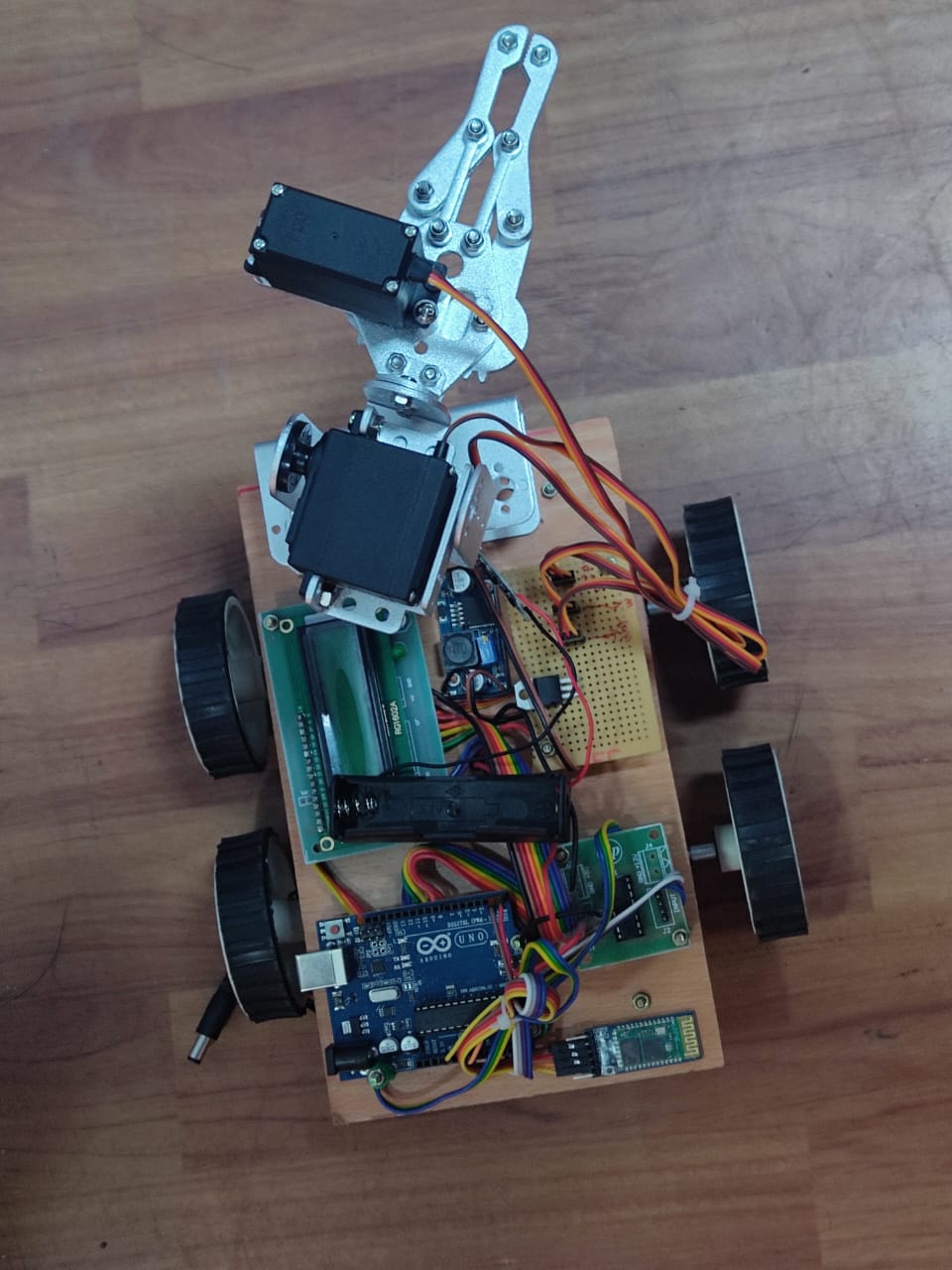 4-Axis Pick and Place Robotic Arm